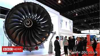 Rolls-Royce facing £2bn cash reserve hit as flight numbers fall