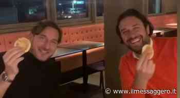 Totti a Modena e va trovare Luca Toni: Francesco farai il mio secondo - Il Messaggero