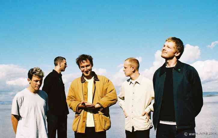 Squid announce debut album ‘Bright Green Field’ and share new single ‘Narrator’