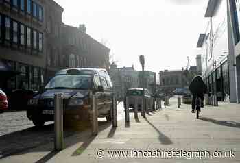 Blackburn with Darwen cabbies' leader calls for taxi driver priority jabs - Lancashire Telegraph