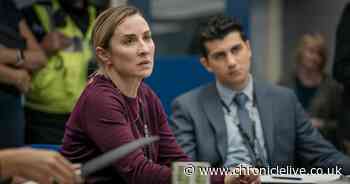 How many episodes of The Bay series 2 are there?