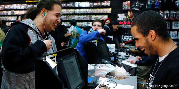 The 4 main reasons that GameStop stock became the target of a Reddit forum with more than 2 million members