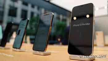 Apple just had a blowout quarter, thanks to iPhone 12 sales