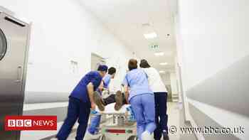 Covid-19: NI health and social care workers to get £500 payment