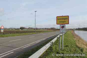 Plannen voor tien nieuwe windturbines langs kanaal vangen veel tegenwind