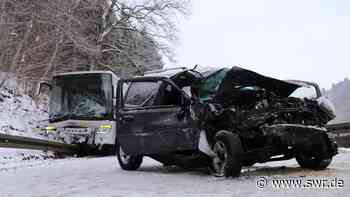 Schwerverletzte bei Schnee-Unfällen in Abtsgmünd, Erbach und Giengen - SWR