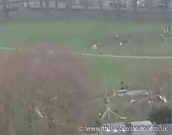 Football players flout Covid-19 rules in Deptford Park