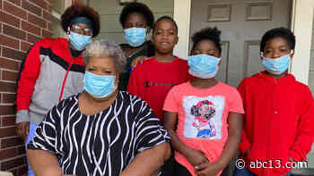 Houston family who once had no beds for 5 kids shows struggles for most HISD students - KTRK-TV