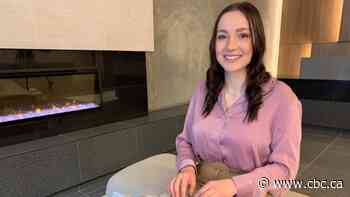 Edmonton student's TikTok take on stenography puts shorthand on the social media fast track