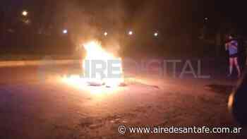 Vecinos de Coronel Dorrego cortaron French porque el barrio "es una boca de lobo" - Aire de Santa Fe