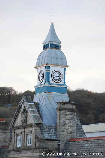 Darwen Town Hall clock has stopped