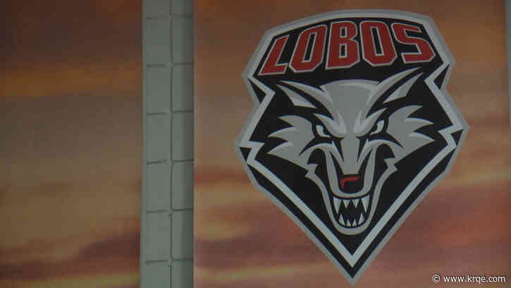 Sports Desk: The sting of defeat hit the Lobos hard at Fresno State