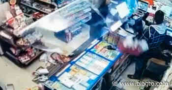 Man smashes up Toronto convenience store after being asked to wear a mask - blogTO