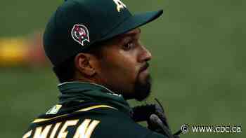 Semien officially joins Blue Jays on 1-year deal after passing physical