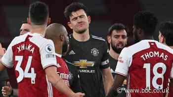 Man Utd lose ground in title race with draw at Arsenal