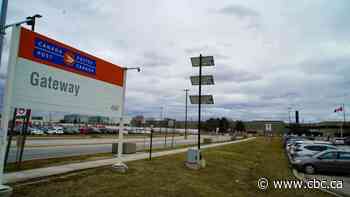 All employees to be tested at Canada Post facility in Mississauga, Ont. as COVID-19 outbreak grows