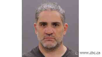 2 Proud Boys face federal conspiracy charges over U.S. Capitol riot