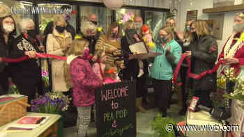 WNY woman opens Lakewood flower shop on journey to understand herself