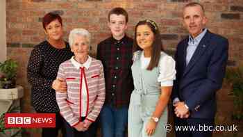 Coronavirus: Priest pays tribute to 'caring' sister