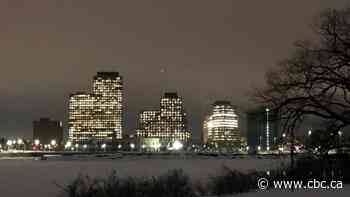 Lights still on in federal buildings in National Capital Region even as civil servants work from home