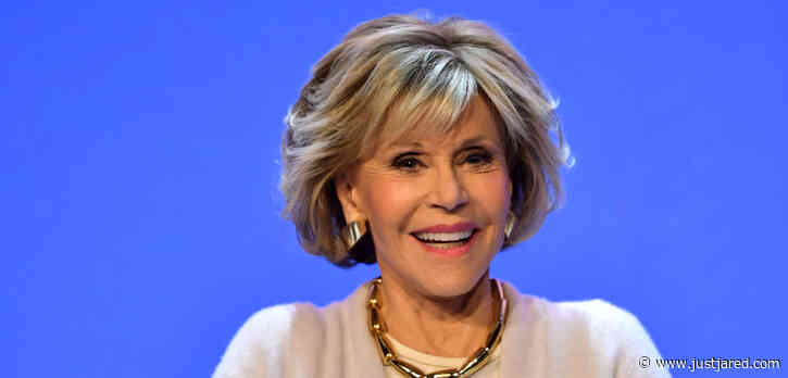 Jane Fonda Shares Photo While Receiving the COVID-19 Vaccine