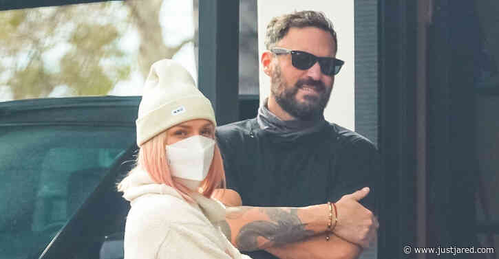 Brian Austin Green & Sharna Burgess Couple Up for Afternoon of Errands