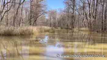 70-year-old duck hunter accused of murdering two men is found dead