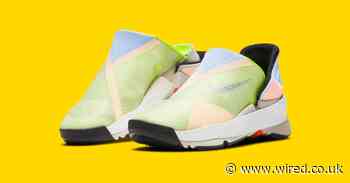 Nike has made its first ever hands-free shoe... with a hinge