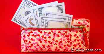 Valentine's Day 2021: Gift ideas for limited budgets and mask-wearing times     - CNET