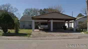 Houston family facing foreclosure after seller doesn't file house title change - KTRK-TV