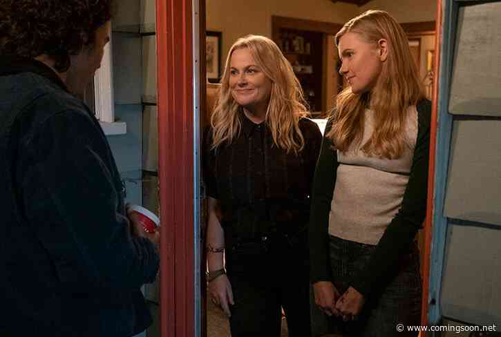 Moxie Trailer & Key Art Released for Amy Poehler’s Netflix Adaptation