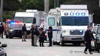 Two FBI agents killed and three injured in Florida shootout