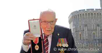 Leave your messages of condolence for Captain Tom Moore