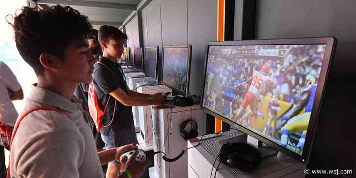 Electronic Arts Plans Return to College Football Videogames - The Wall Street Journal