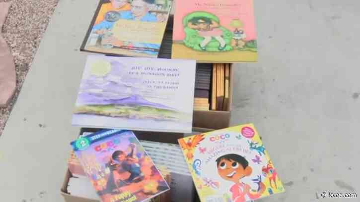 Casa Alitas children get donation from Tucson author