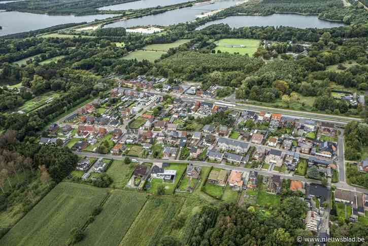 Witzandbedrijf Sibelco gaat Postel ontginnen, landbouwers ontevreden