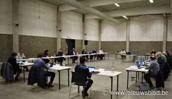 Gemeenteraad in De Magneet lokt kritiek uit