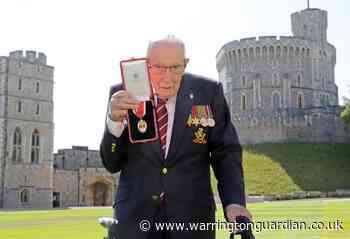 Boris Johnson urges public to clap for Captain Sir Tom Moore