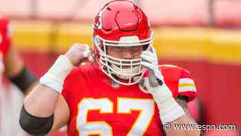 Sources: Chiefs barber tests positive amid cuts