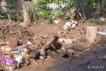 Anegadas de lodo permanecen calles en col. Homonita, San Manuel - hch.tv