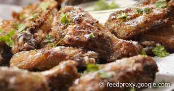 5 big game essentials: Make the best air fryer chicken wings and more     - CNET