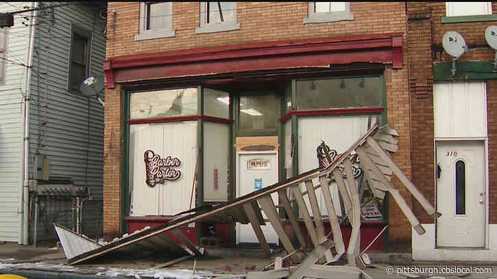 Facade At The Barber Parlor Collapses