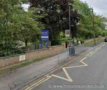 Covid-19: Union prepares school staff in Sutton for strike