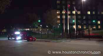 High-speed police chase ends at Houston FBI building - Houston Chronicle
