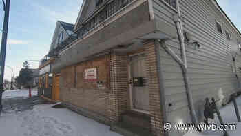 Report links bank bias to city's record of racial segregation