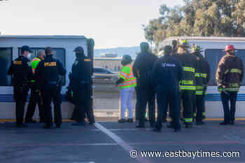 Oakland: Medical emergency closes MacArthur BART station - East Bay Times