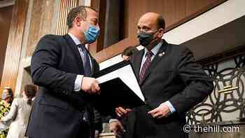 Bipartisan lawmakers call for immediate vote on COVID vaccine distribution package