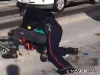 Violent Barrie arrest caught on camera to be investigated - Toronto Sun