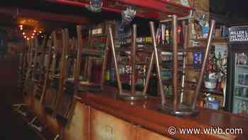 Temporary restraining order lifts 10 p.m. curfew for 90 restaurants