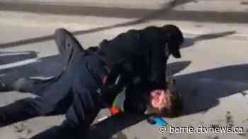 ‘I was resisting,’ Man at centre of violent arrest in Barrie, Ont., calls incident unjust